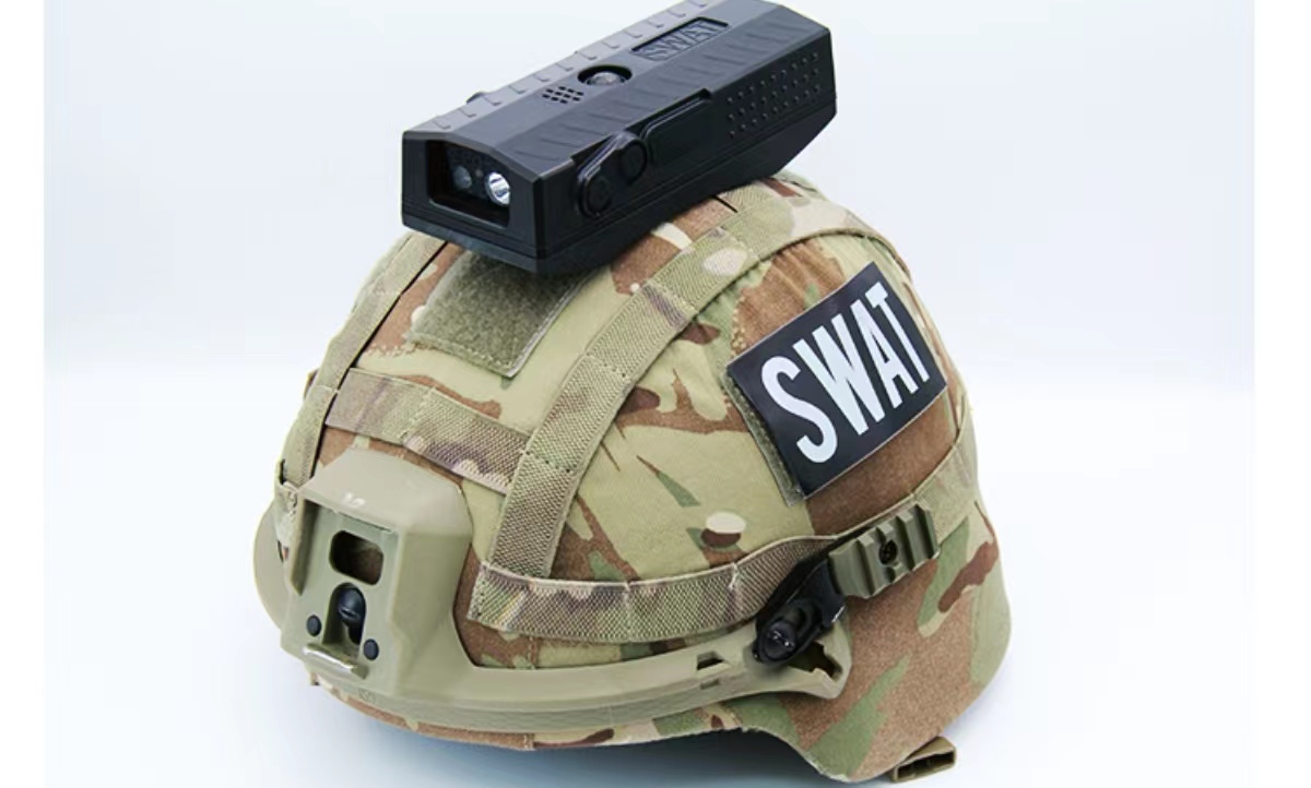 Камера на шлеме спецназа